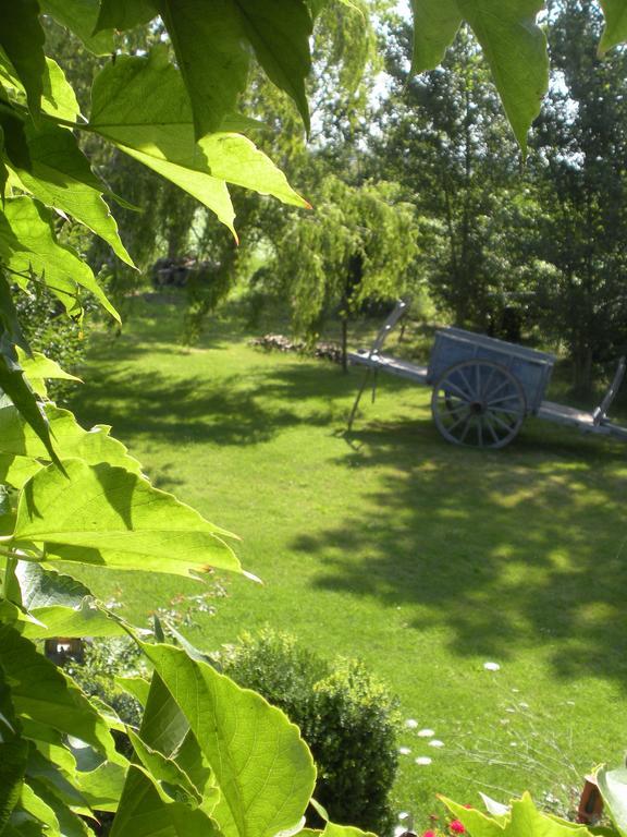 Ferme Saint Joseph Bed & Breakfast Le Fousseret Exterior photo